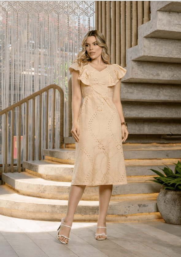Vestido Midi em Laise